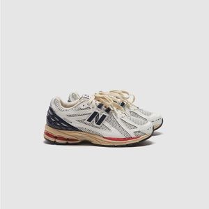 New Balance 1906R Sea Salt Eclipse True Red W 7.5 / M 9